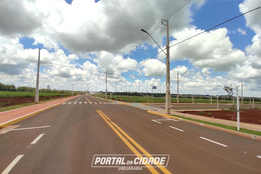 Terreno &agrave; venda - 360m&sup2; - VILA INDUSTRIAL