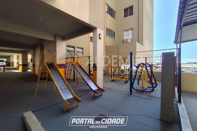 Apartamento para alugar - 74m&sup2; - Zona 6