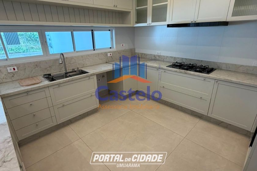 Casa para alugar - 250m&sup2; - Jardim Flamboyant