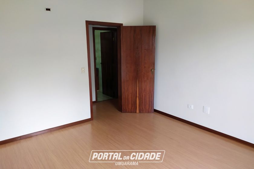 Apartamento &agrave; venda - 234m&sup2; - ZONA I
