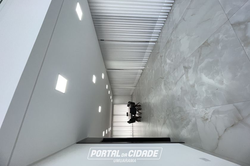 Sobrado &agrave; venda - 360m&sup2; - Condom&iacute;nio Royal Garden
