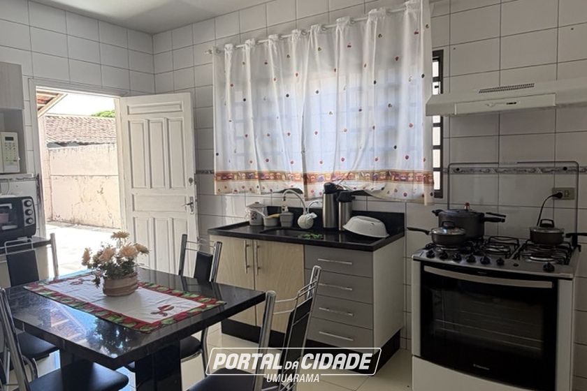 Casa &agrave; venda - 140m&sup2; - Jardim Para&iacute;so