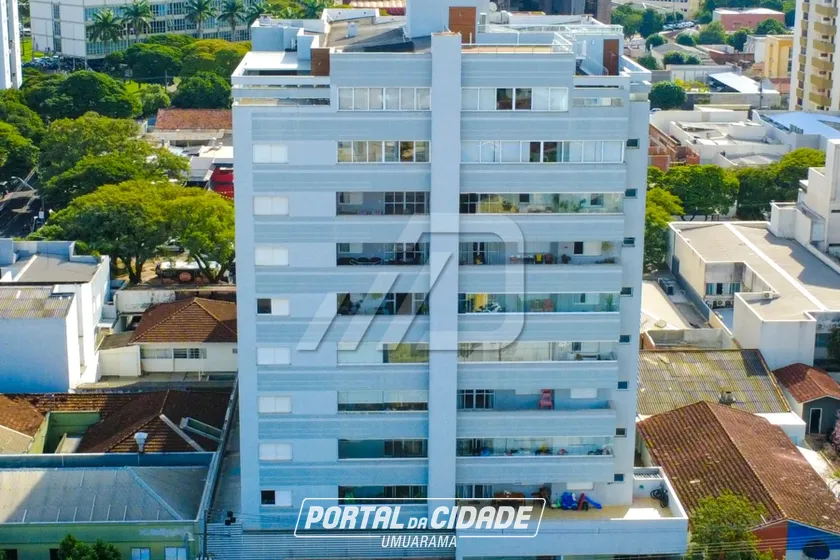 Apartamento &agrave; venda - 174m&sup2; - Zona I
