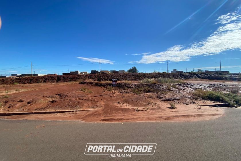 Terreno &agrave; venda - 1197m&sup2; - Jardim Pimentel