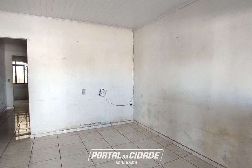 Casa &agrave; venda - 130m&sup2; - VILA PIONEIRO