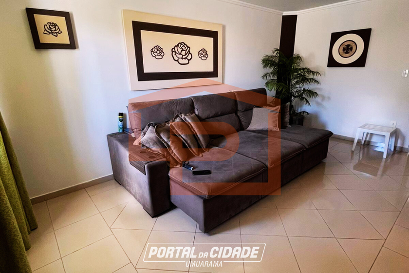 Sobrado &agrave; venda - 188m&sup2; - Zona II