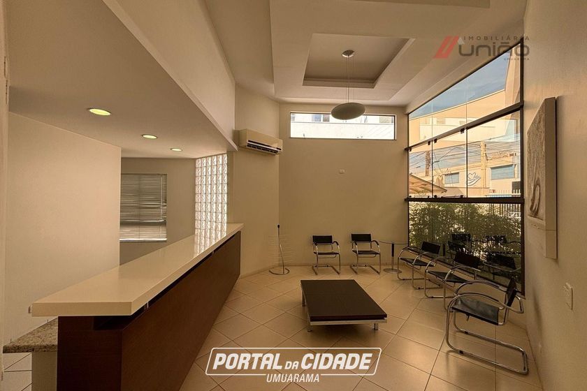 Sal&atilde;o Comercial &agrave; venda - 345m&sup2; - Zona I