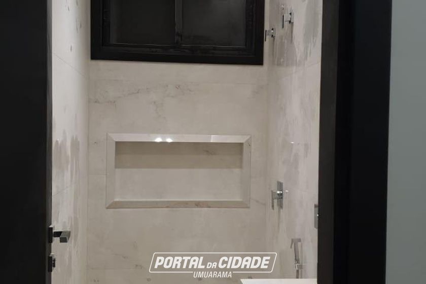 Casa &agrave; venda - 168m&sup2; - Paysage Essenza Condom&iacute;nio