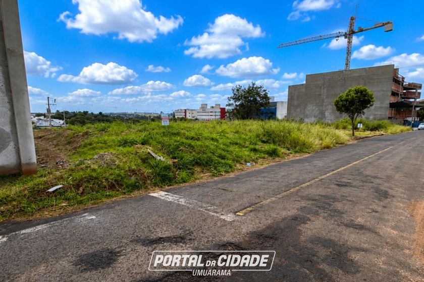Terreno &agrave; venda - 300m&sup2; - PARQUE RESIDENCIAL DA GAVEA