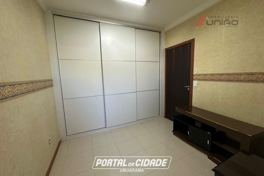 Apartamento &agrave; venda - 103m&sup2; - Zona I