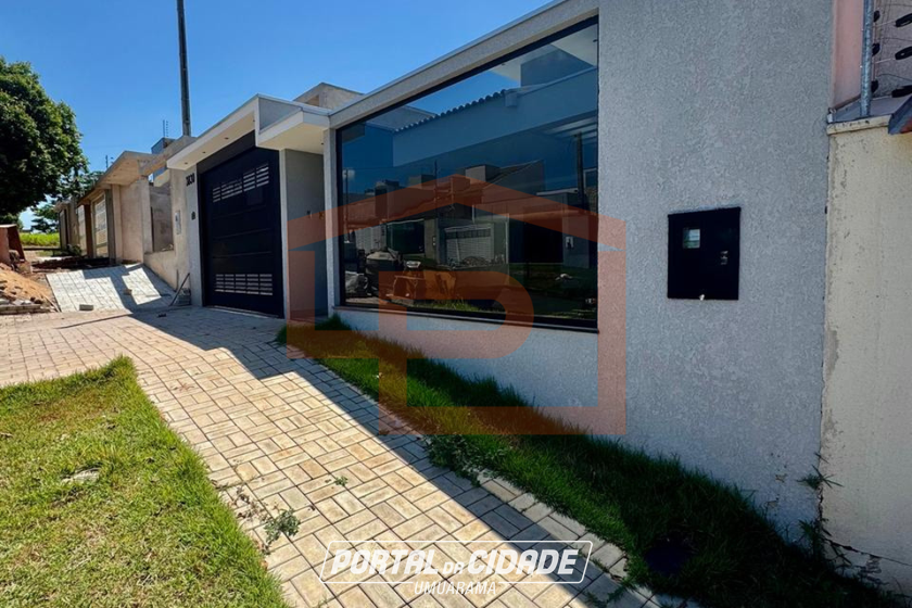 Casa &agrave; venda - 123m&sup2; - Jardim Cima