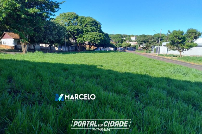 Terreno &agrave; venda - 450m&sup2; - Zona V