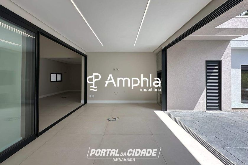 Casa &agrave; venda - 230m&sup2; - Recanto Tropical
