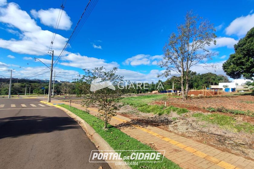 Terreno &agrave; venda - 509m&sup2; - VILA INDUSTRIAL