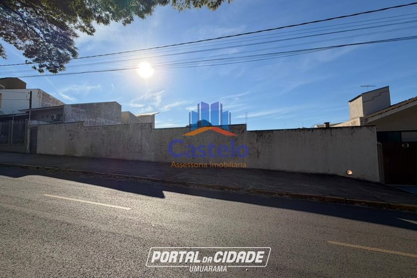Terreno &agrave; venda - 360m&sup2; - ZONA III