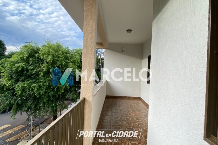 Sobrado &agrave; venda - 223m&sup2; - Zona II
