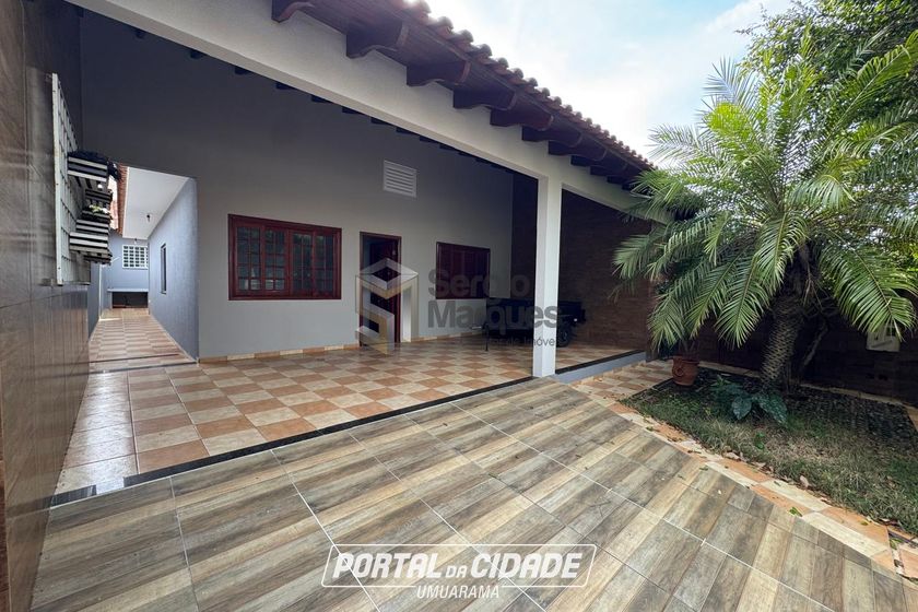 Casa &agrave; venda - 250m&sup2; - Jardim Bandeirantes