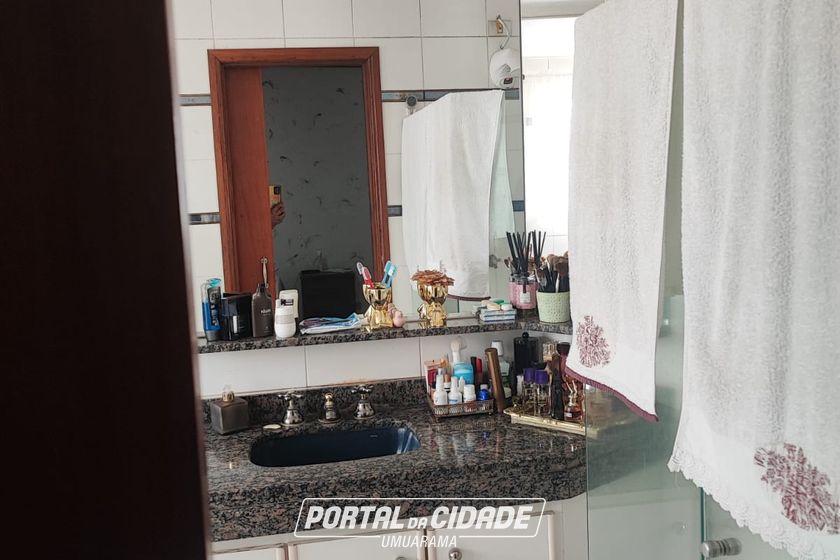 Sobrado &agrave; venda - 232m&sup2; - Zona II