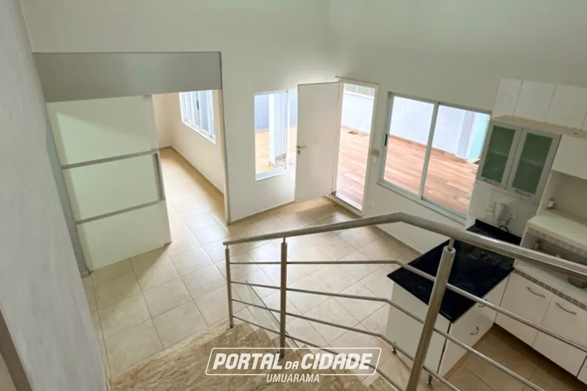 Sobrado &agrave; venda - 180m&sup2; - Zona I