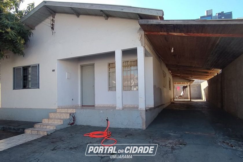 Casa &agrave; venda - 205m&sup2; - Zona II