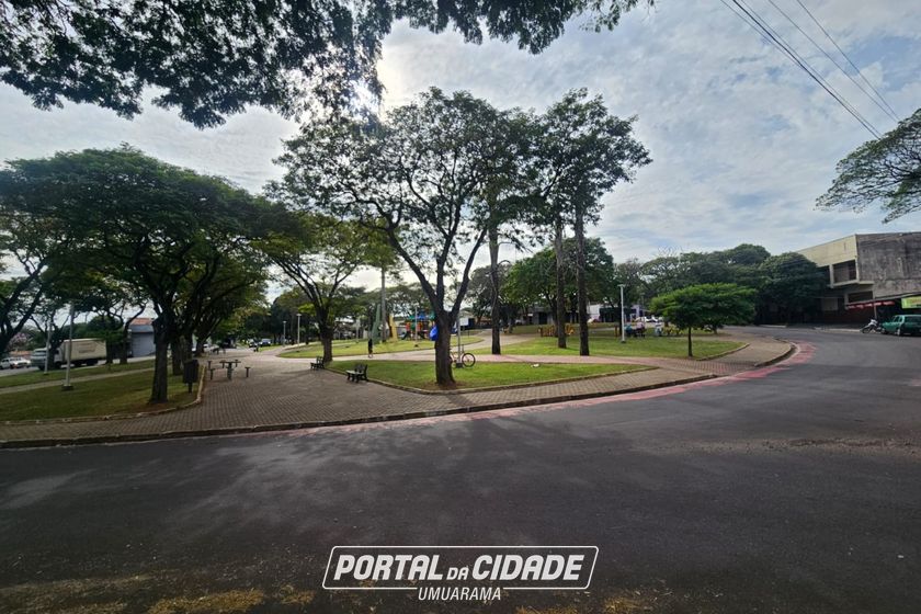 Sal&atilde;o Comercial &agrave; venda - 268m&sup2; - Zona VI