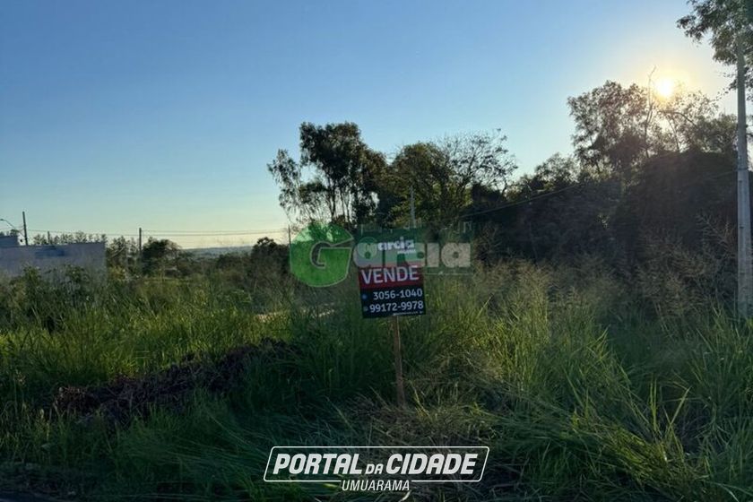 Terreno &agrave; venda - 219m&sup2; - Jardim Izaura