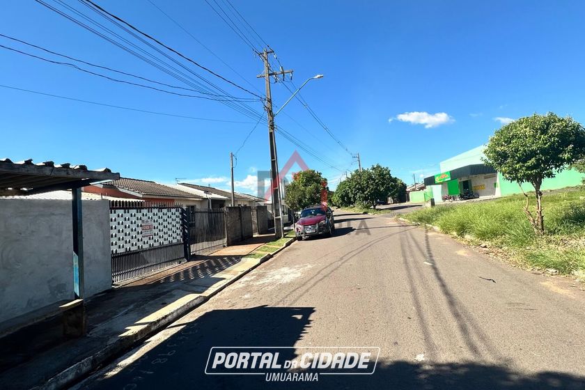 Casa &agrave; venda - 43m&sup2; - Conjunto Habitacional Sonho Meu