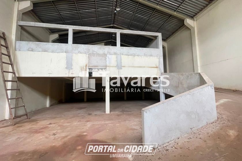 Casa &agrave; venda - 1000m&sup2; - Zona I