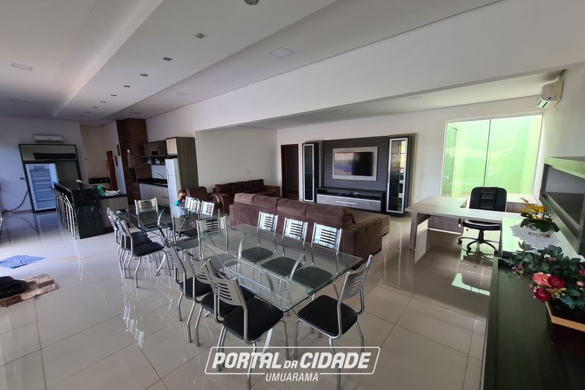 Casa &agrave; venda - 257m&sup2; - Condom&iacute;nio Porto Camargo