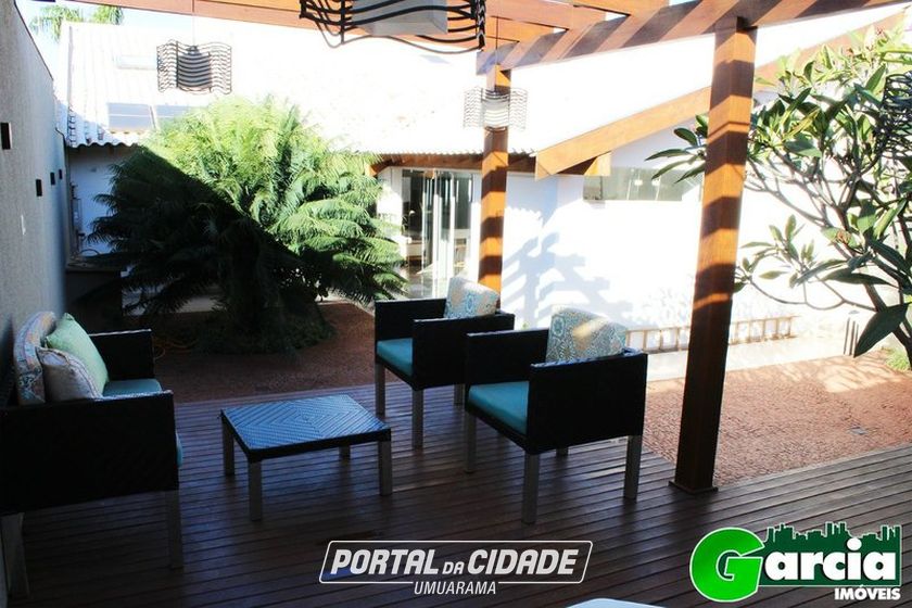 Sobrado &agrave; venda - 300m&sup2; - Jardim Veleiros