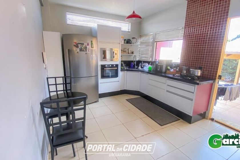 Casa &agrave; venda - 258m&sup2; - Zona II