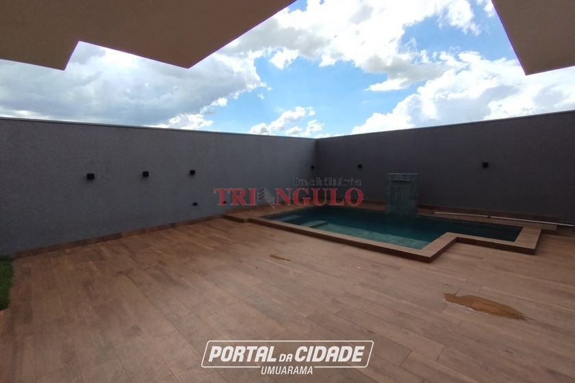 Casa &agrave; venda - 135m&sup2; - PARQUE RESIDENCIAL INTERLAGOS II