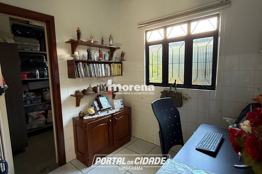 Casa &agrave; venda - 213m&sup2; - Jardim Primavera