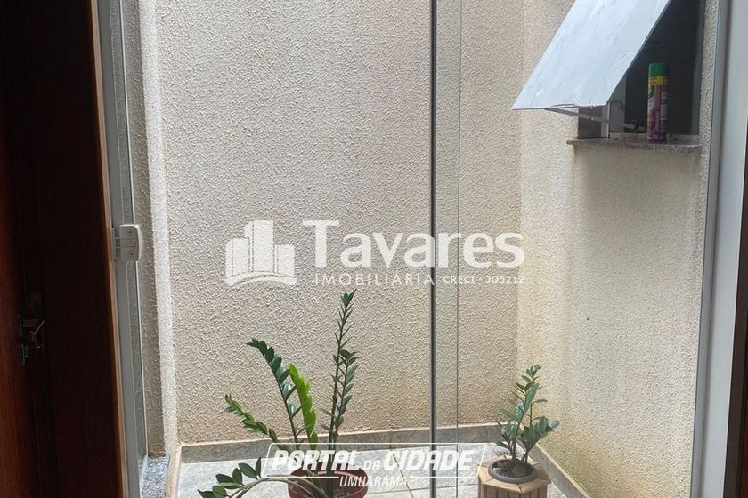 Casa &agrave; venda - 87m&sup2; - Jardim Colibri