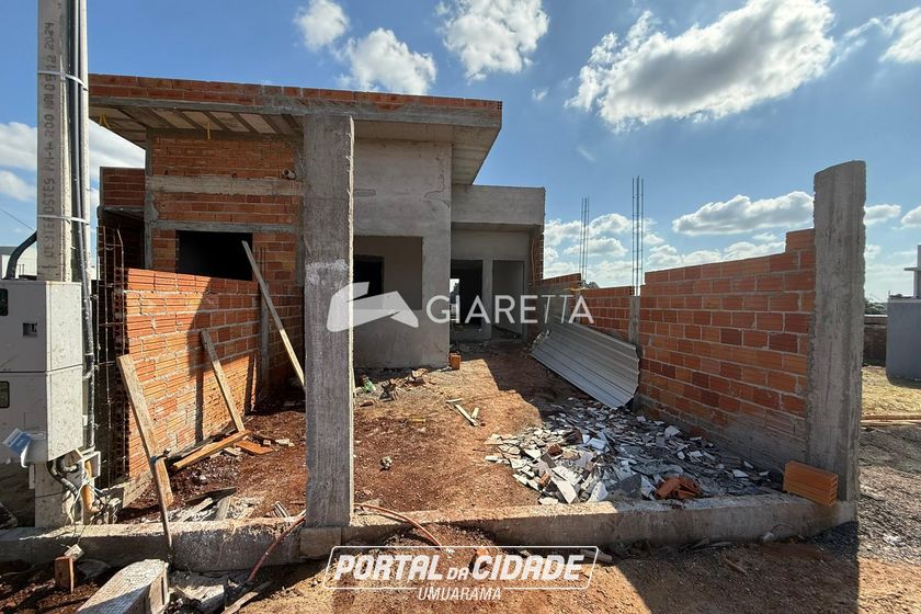 Casa &agrave; venda - 90m&sup2; - JARDIM COOPAGRO