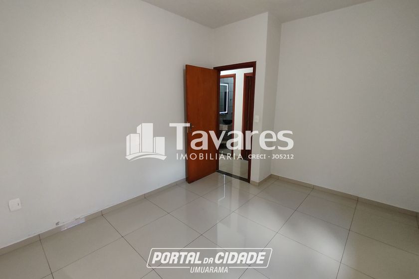 Casa &agrave; venda - 242m&sup2; - Parque San Remo I