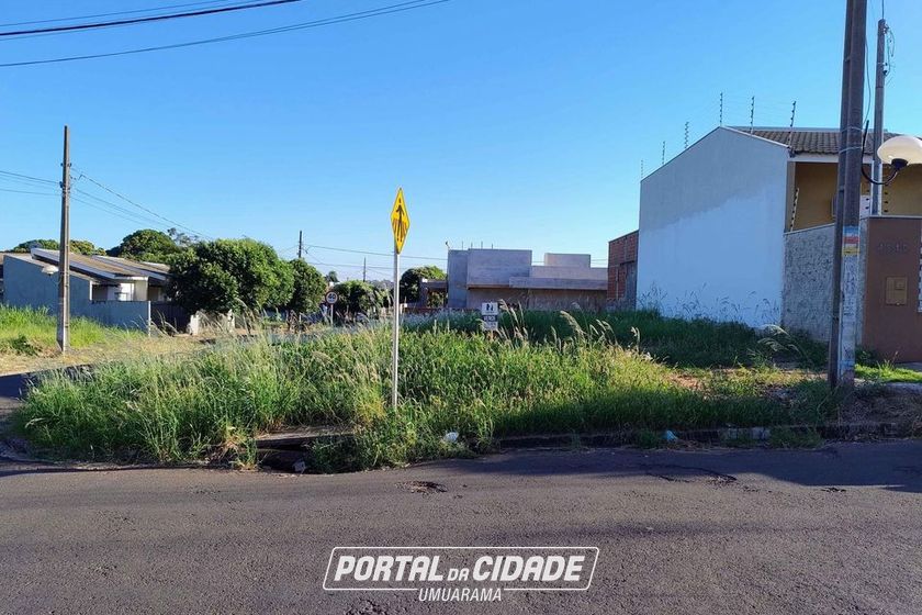 Terreno &agrave; venda - 220m&sup2; - Jardim Modelo
