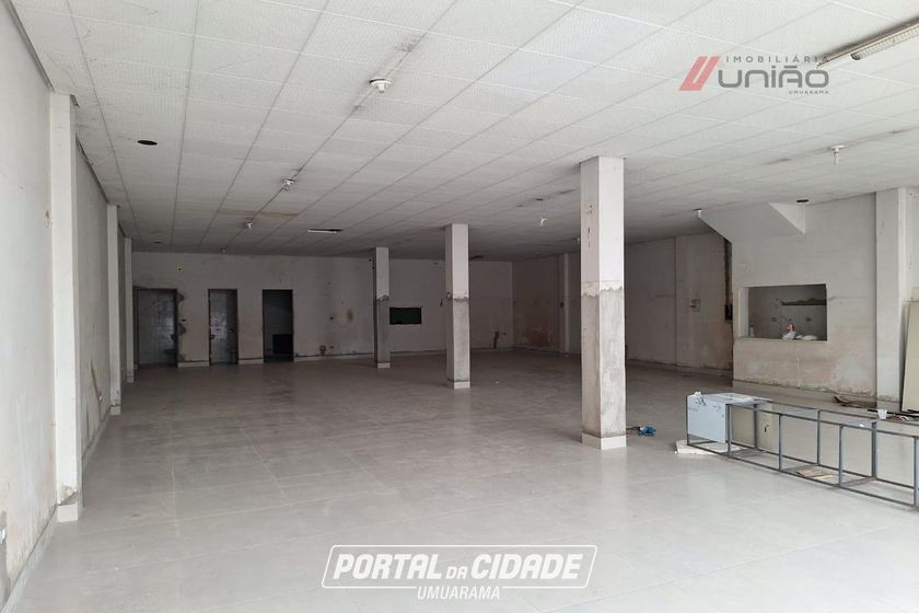 Sal&atilde;o Comercial para alugar - 250m&sup2; - Zona I