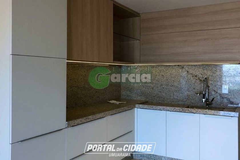 Apartamento &agrave; venda - 180m&sup2; - Zona III