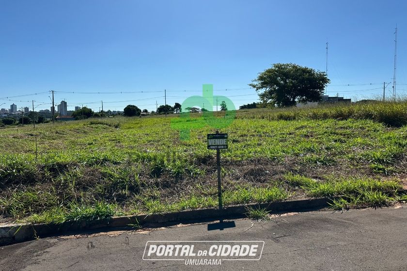Terreno &agrave; venda - 376m&sup2; - CONJUNTO PATRIM&Ocirc;NIO UMUARAMA
