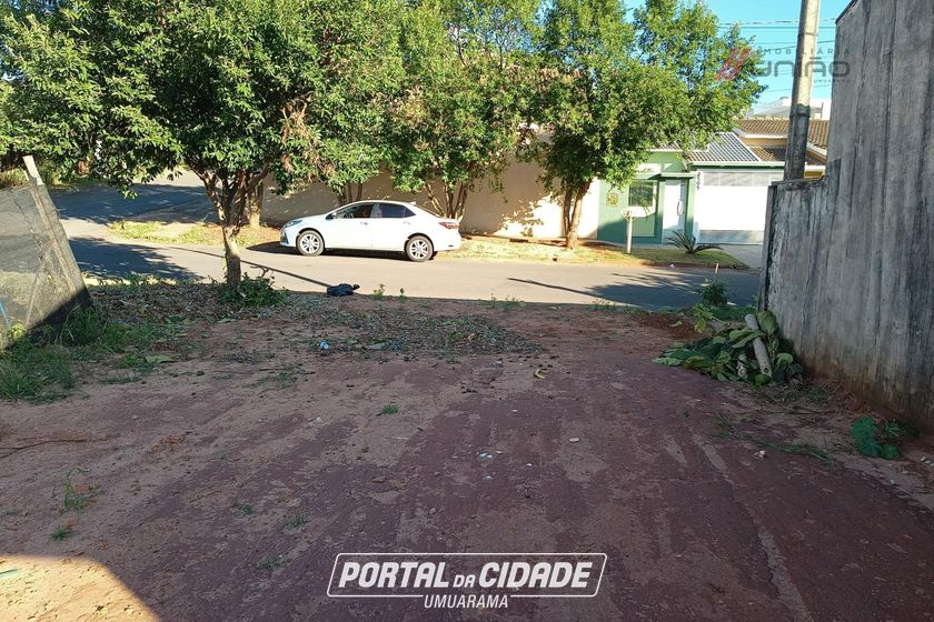 Terreno &agrave; venda - 210m&sup2; - Jardim Oriente