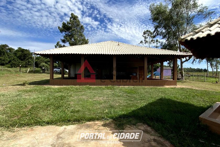 Ch&aacute;cara &agrave; venda - 5123m&sup2; - Serra dos Dourados