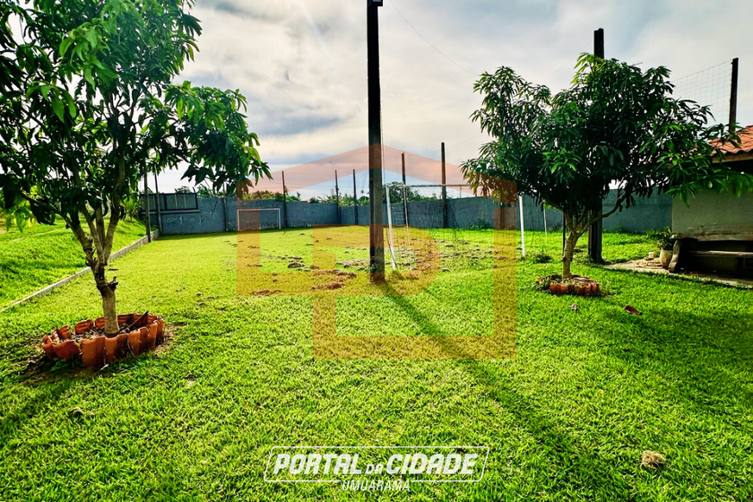 Ch&aacute;cara &agrave; venda - 4000m&sup2; - &Aacute;rea Rural