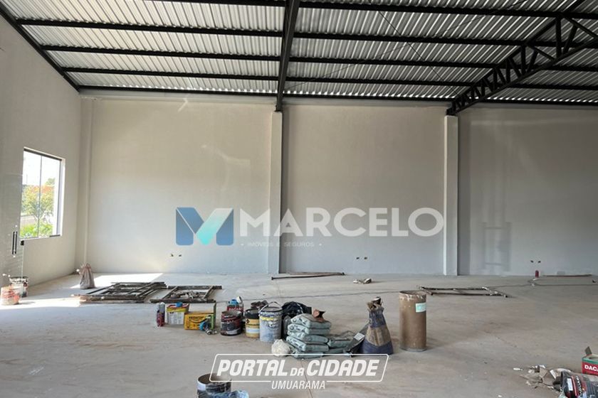 Sal&atilde;o Comercial &agrave; venda - 300m&sup2; - Jardim dos Pioneiros II