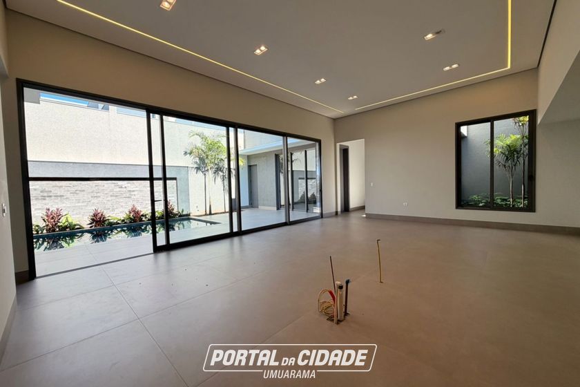 Casa &agrave; venda - 283m&sup2; - PARQUE RESIDENCIAL INTERLAGOS