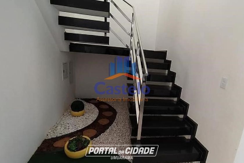 Casa &agrave; venda - 100m&sup2; - Parque Alto da Paran&aacute;
