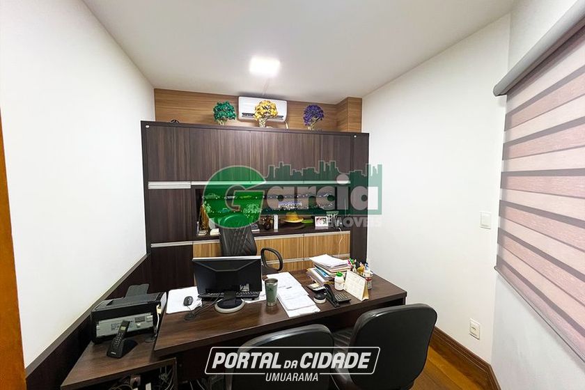 Casa &agrave; venda - 400m&sup2; - Zona II