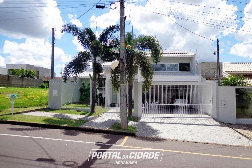 Casa &agrave; venda - 268m&sup2; - JARDIM FLAMBOYANT
