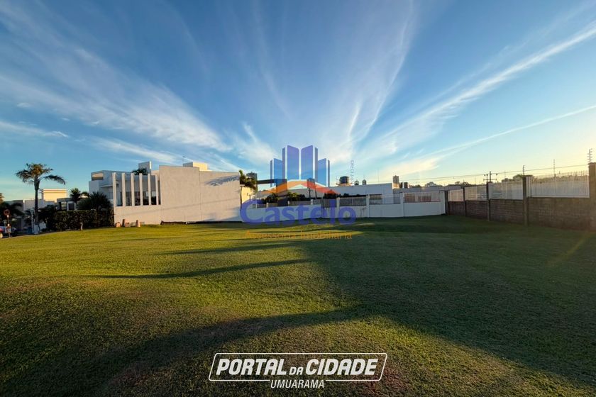 Terreno &agrave; venda - 892m&sup2; - SOLEIL RESIDENCE
