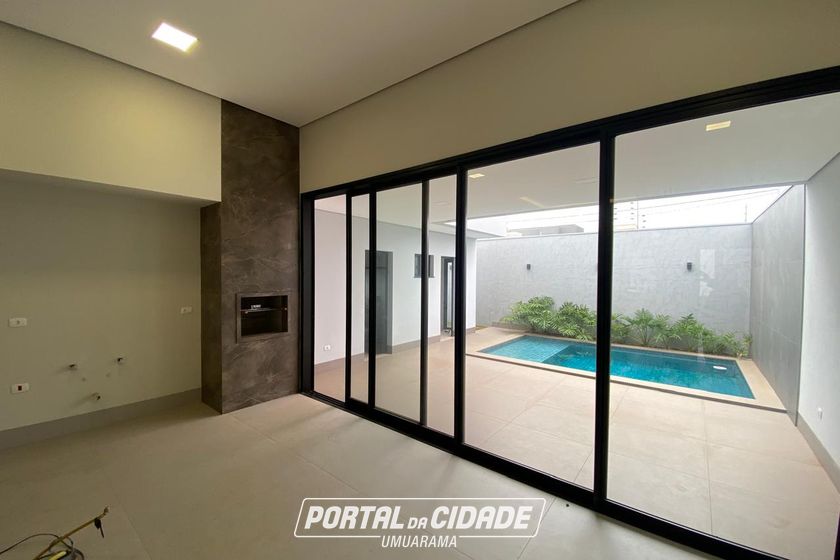 Casa &agrave; venda - 208m&sup2; - Parque Residencial Interlagos II
